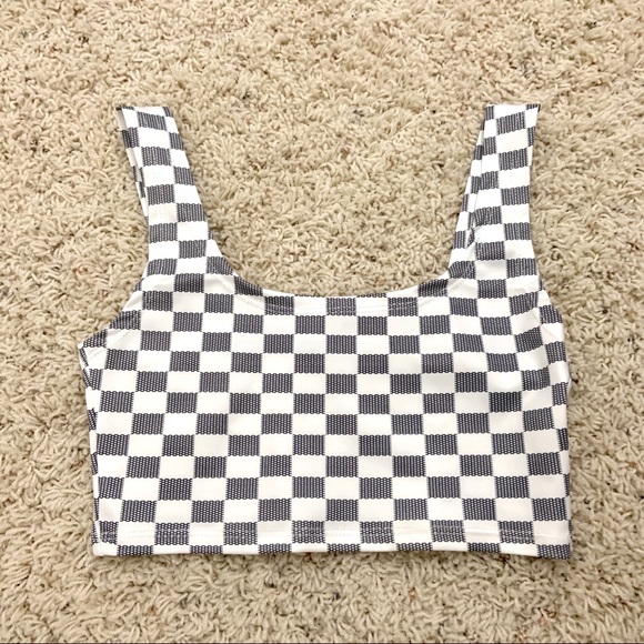 LAST ONE! crop top✨ - Picture 4 of 8